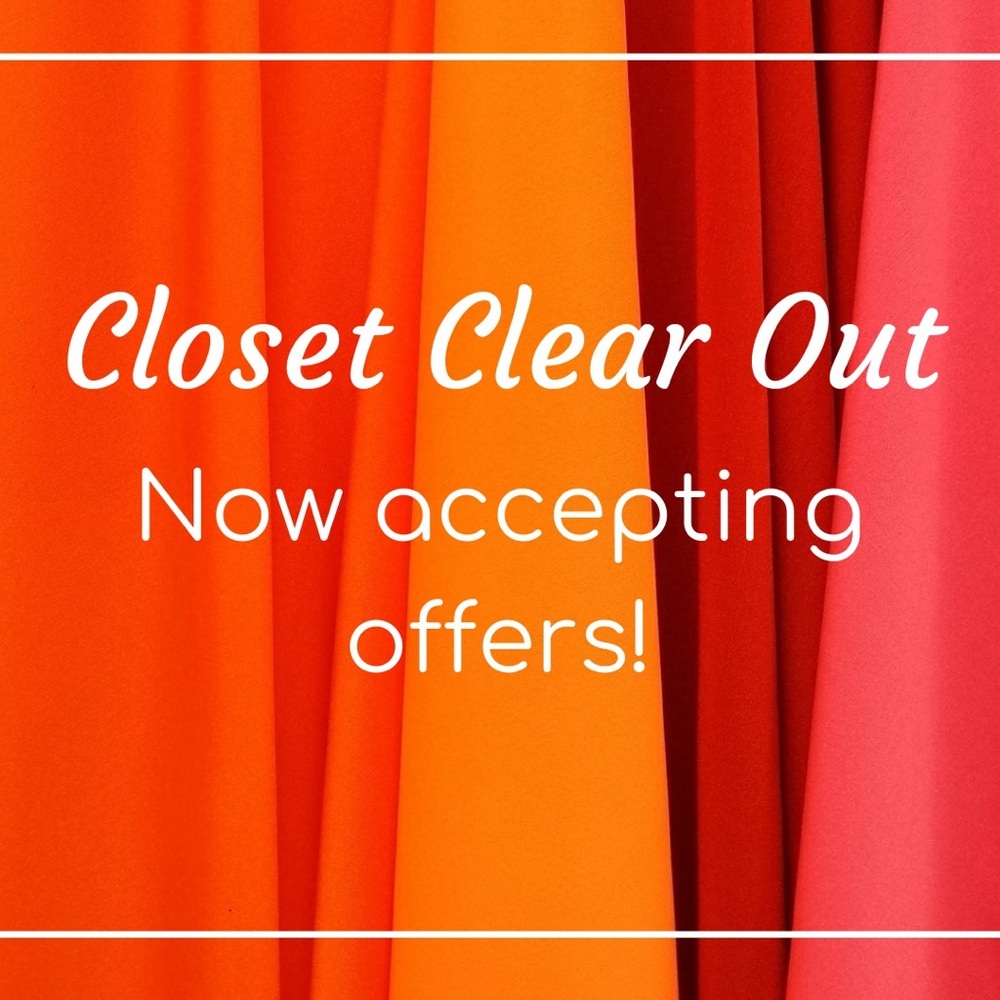 Purchases over $100 come with additional items!